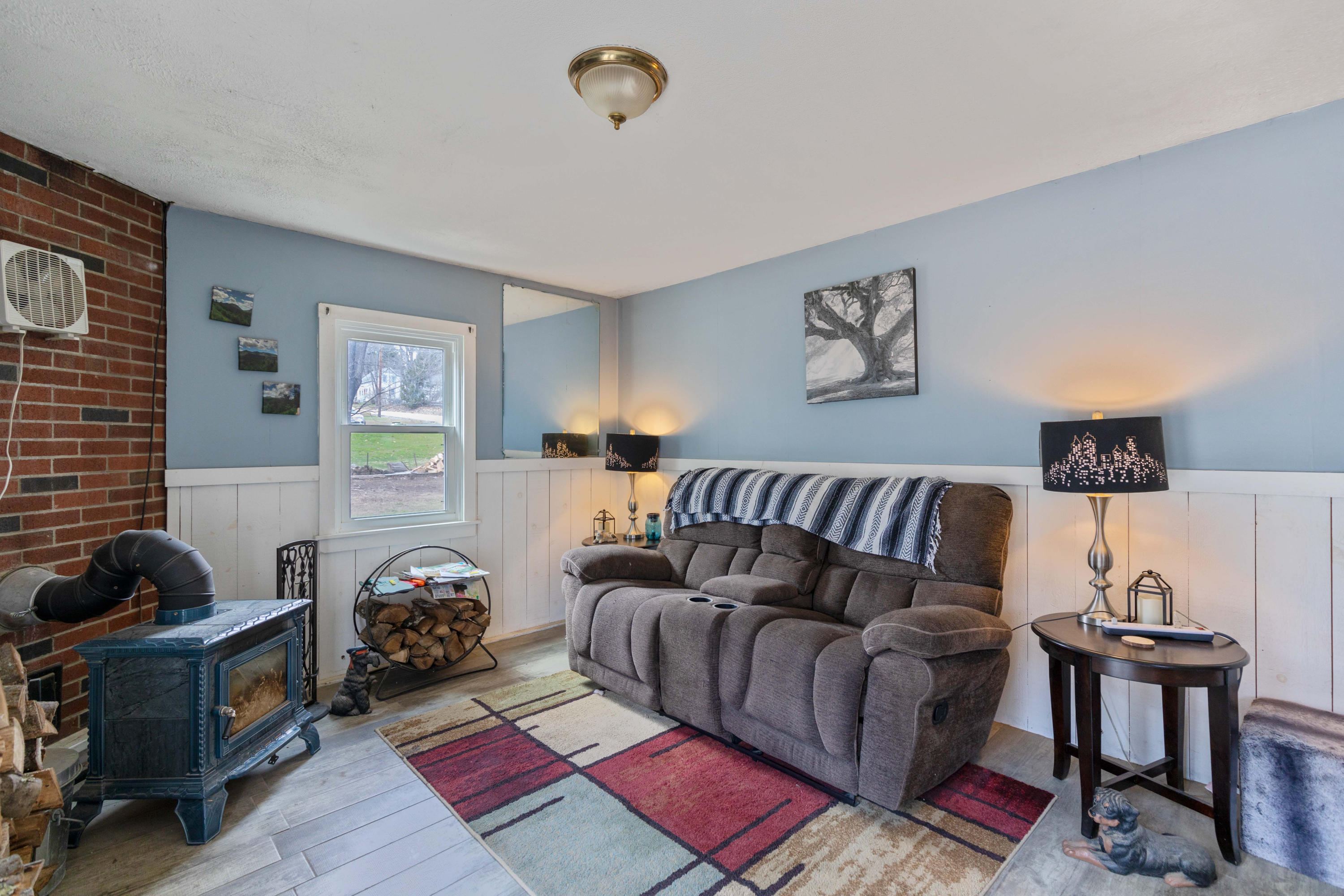 162 Holmes Road Scarborough, ME 04074 - Photo 11 of 38 162HolmesRoadScarborough_07