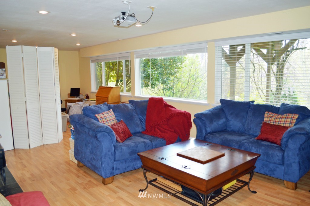 5424 Hawks Prairie Road Northeast Olympia, WA 98516 - Photo 20 of 25 Gallery Image 20