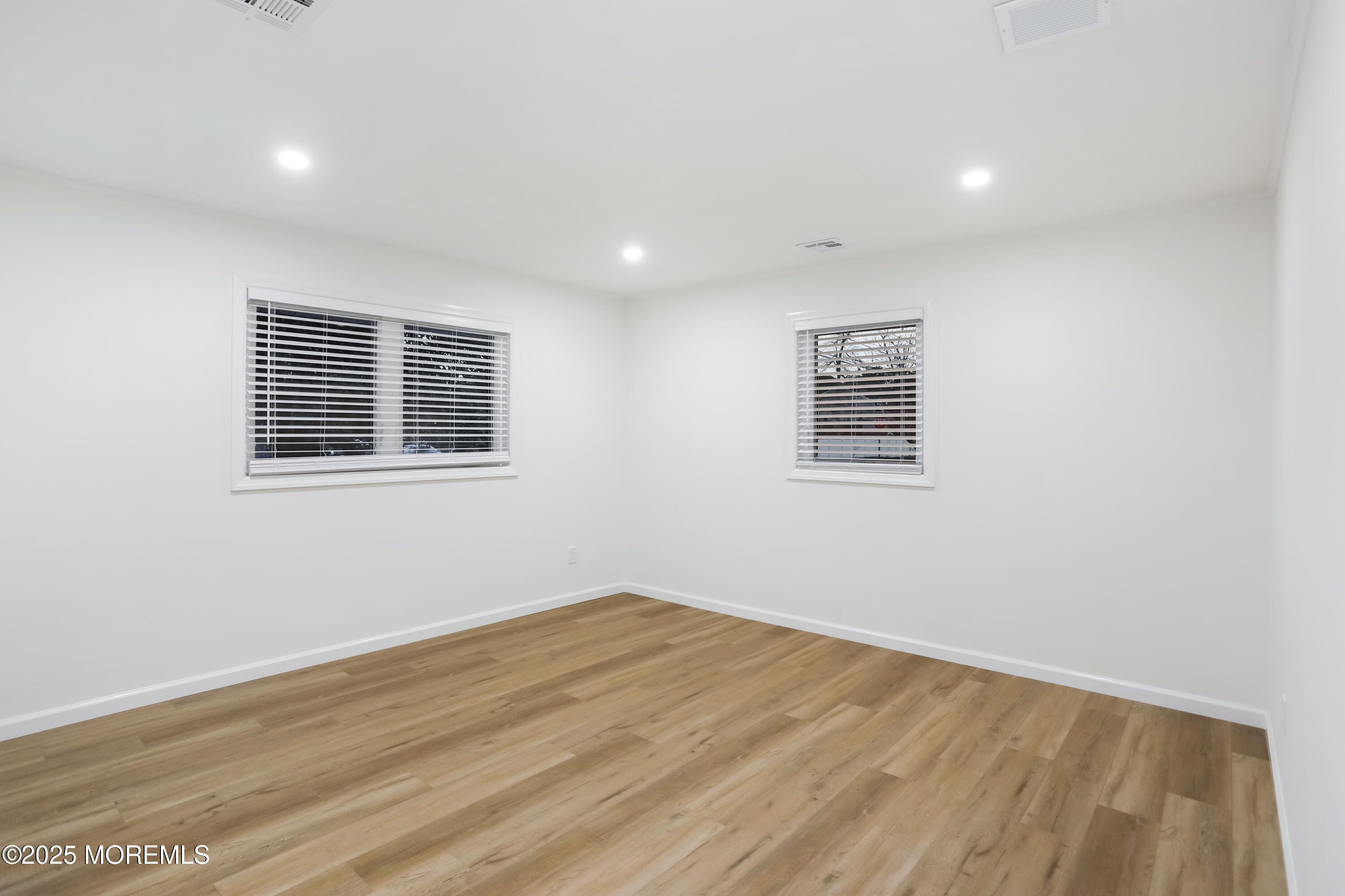 2401 Mallow Street Point Pleasant, NJ 08742 - Photo 11 of 15 20
