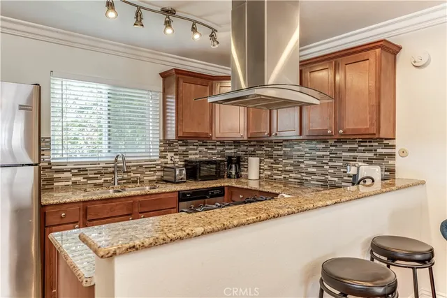 $470,000 | 2875 South Fairview Street, Unit B, Santa Ana, CA 92704