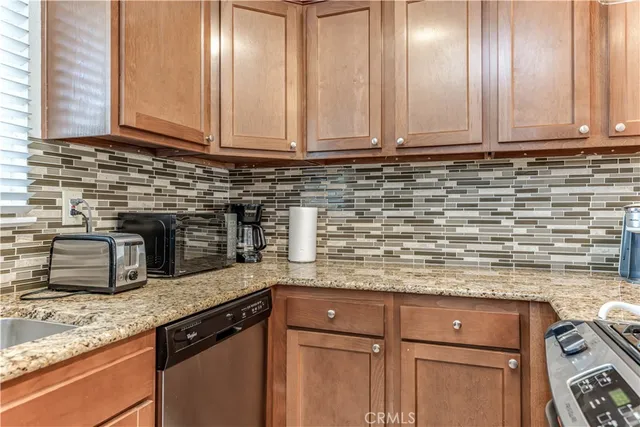 $470,000 | 2875 South Fairview Street, Unit B, Santa Ana, CA 92704