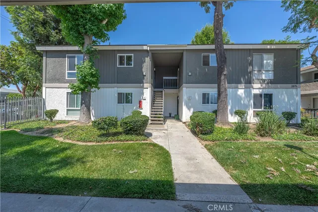 $470,000 | 2875 South Fairview Street, Unit B, Santa Ana, CA 92704