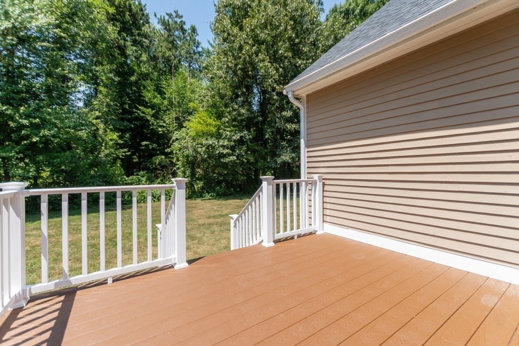 61 Dudley Road Billerica, MA 01821 - Photo 6 of 39 Gallery Image 6