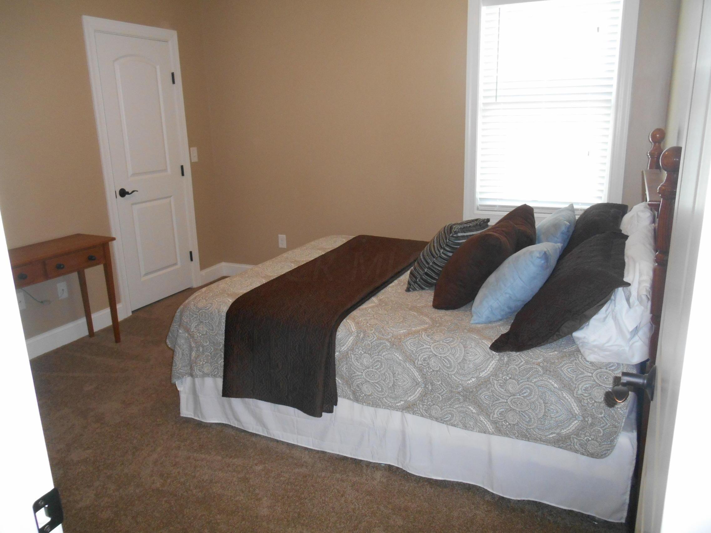 1566 Lincoln Road Columbus, OH 43212 - Photo 15 of 21