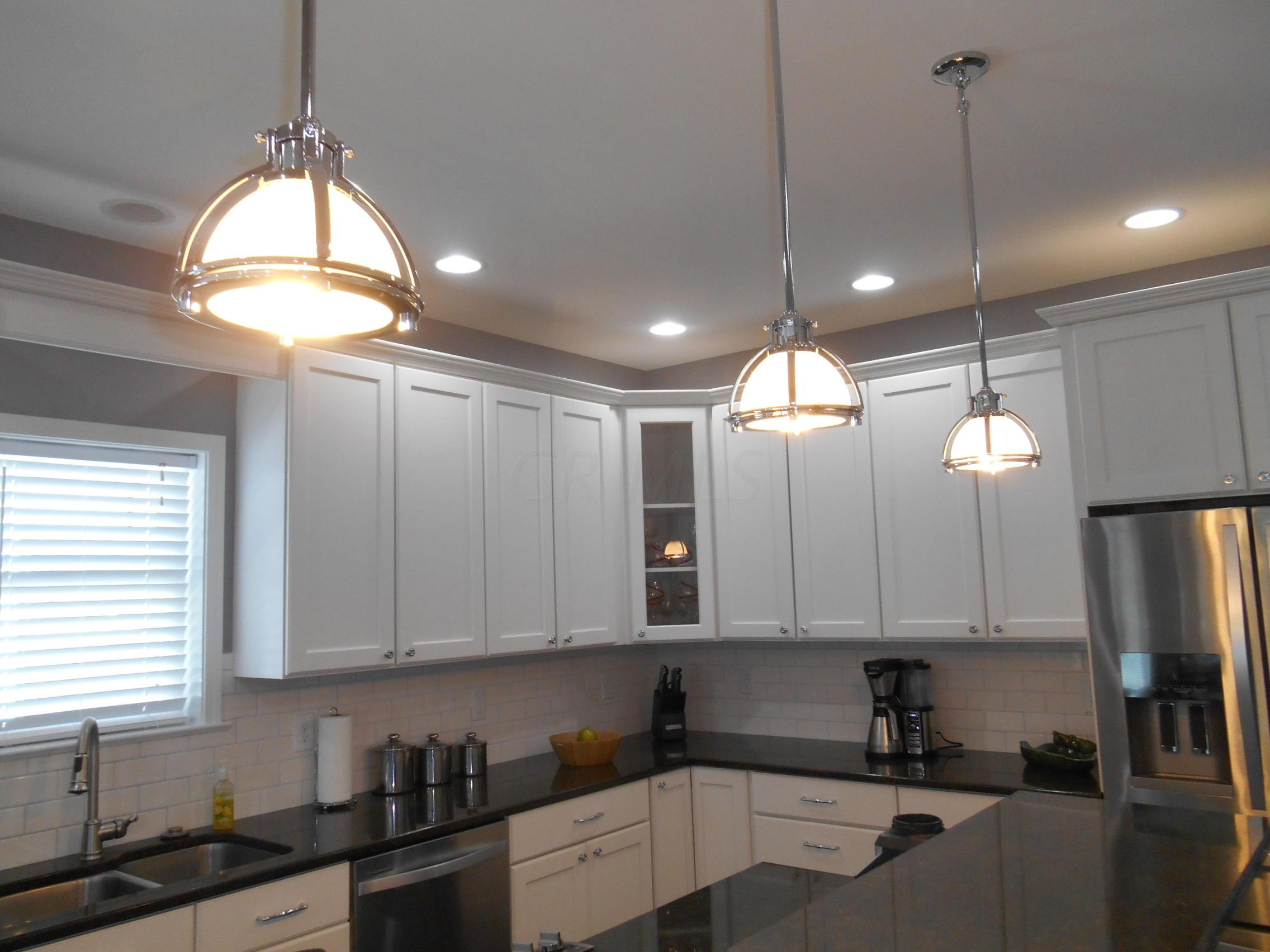 1566 Lincoln Road Columbus, OH 43212 - Photo 4 of 21