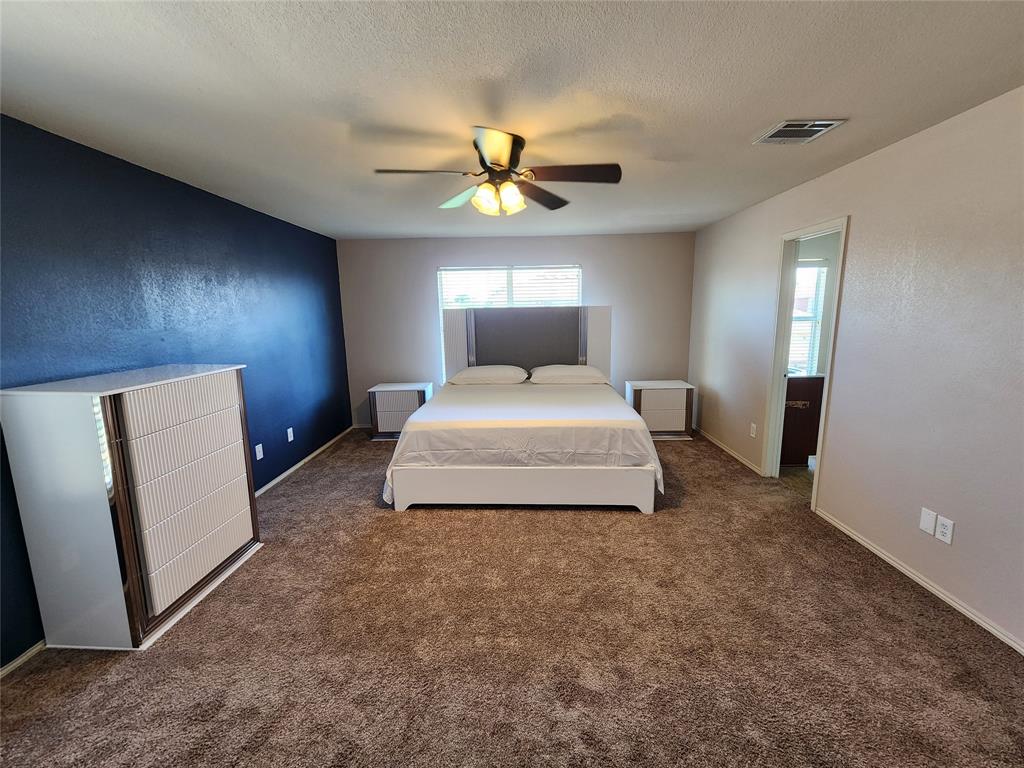 5709 Valley Stream Way Fort Worth, TX 76244 - Photo 20 of 32