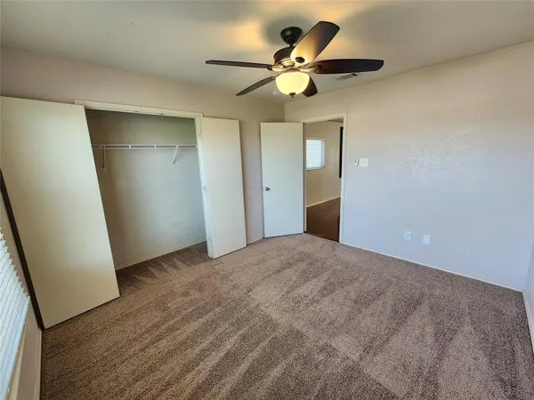 $2,200 | 5709 Valley Stream Way, Fort Worth, TX 76244