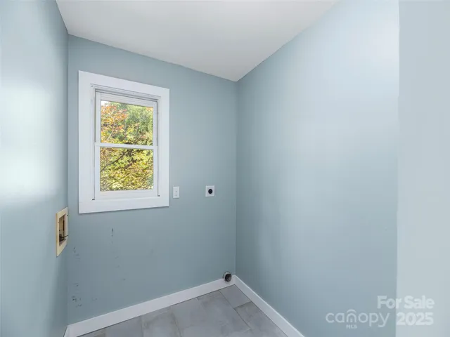 $798,000 | 85 Dawn Lane, Canton, NC 28716