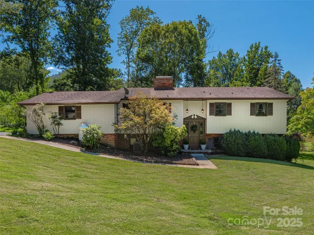 $798,000 | 85 Dawn Lane, Canton, NC 28716