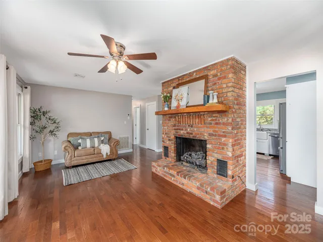 $798,000 | 85 Dawn Lane, Canton, NC 28716