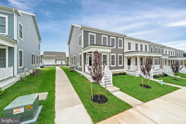 $2,999 | 845 Mapleton Avenue, Middletown, DE 19709