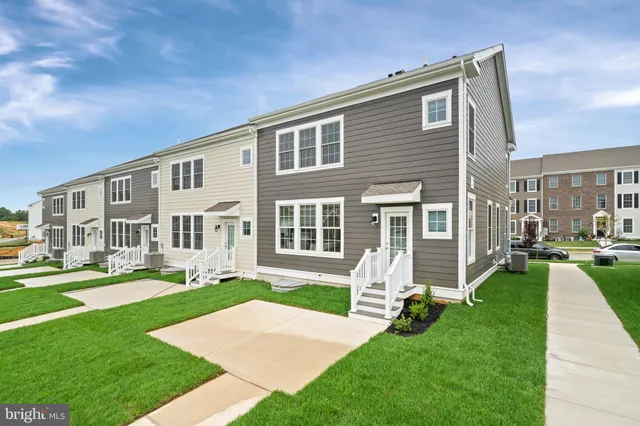 $2,999 | 845 Mapleton Avenue, Middletown, DE 19709