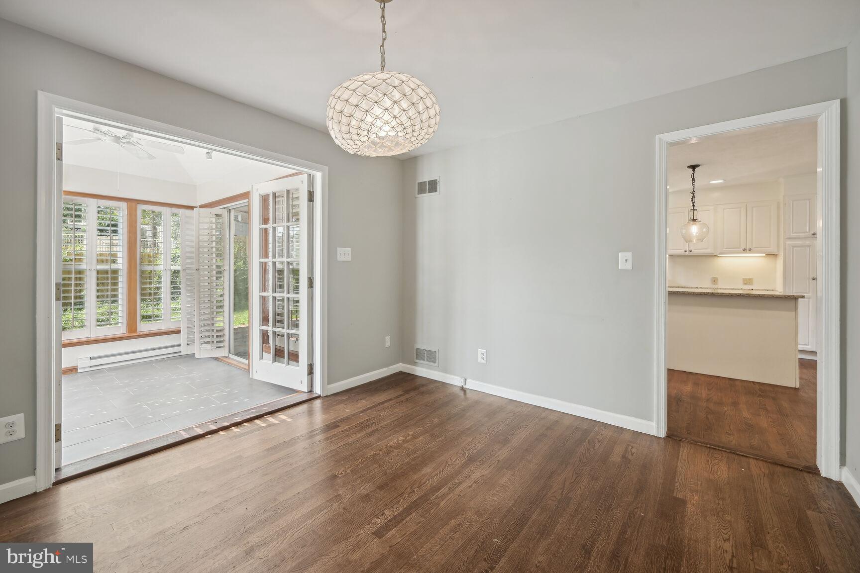 10411 Gatewood Terrace Silver Spring, MD 20903 - Photo 15 of 47 Dining Room