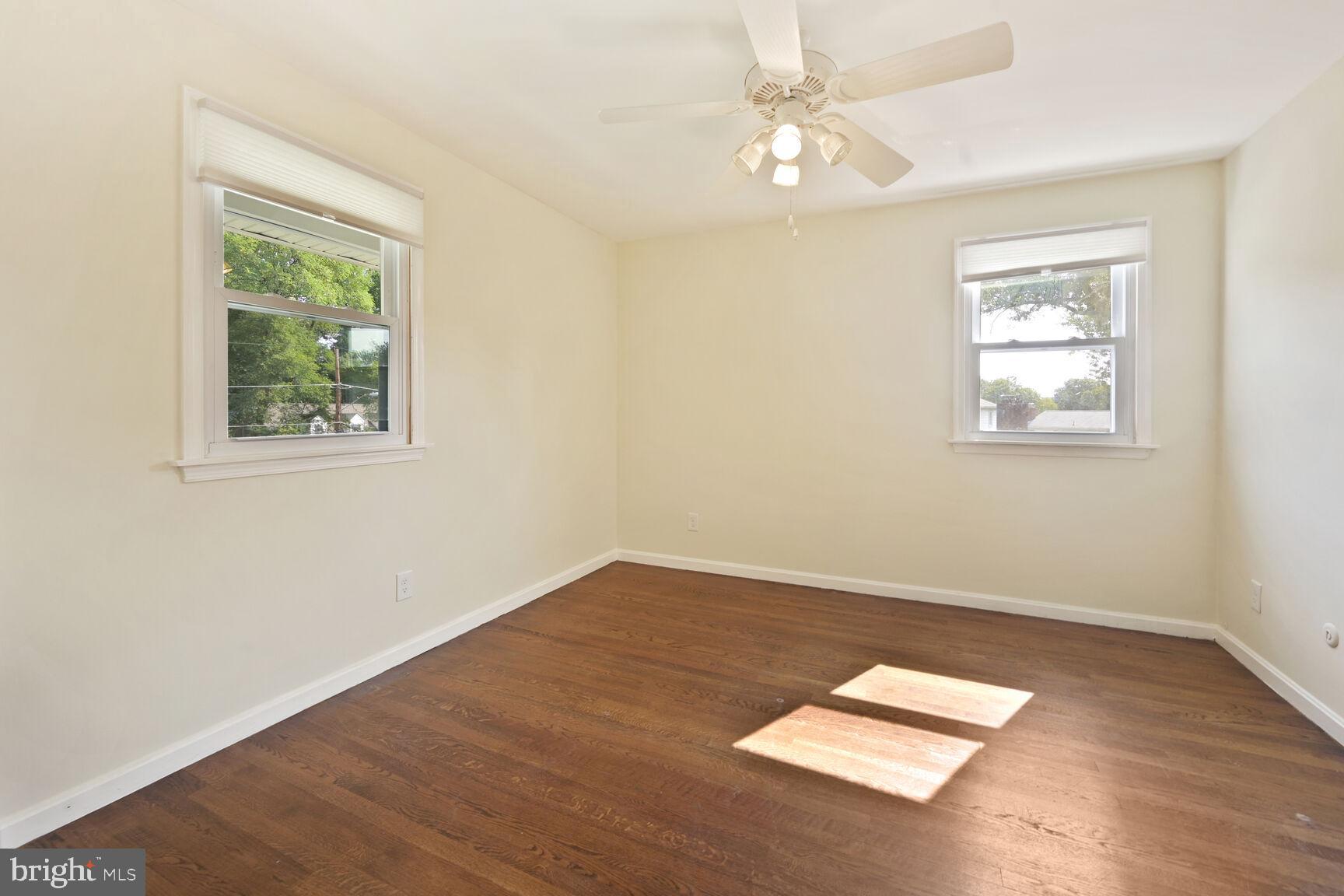 10411 Gatewood Terrace Silver Spring, MD 20903 - Photo 29 of 47 Bedroom