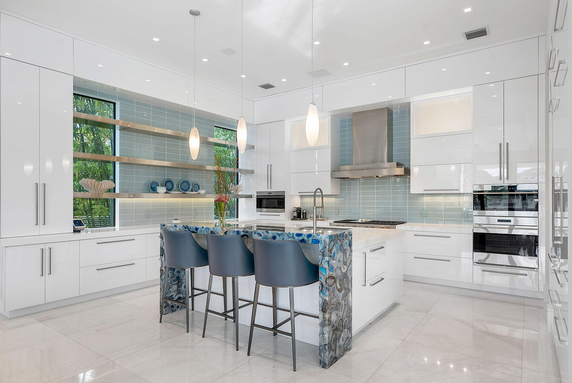 290 South Maya Palm Drive Boca Raton, FL 33432 - Photo 12 of 77 290_South_Maya_Palm_Drive_23