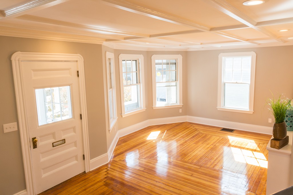 90 Walker Road Swampscott, MA 01907 - Photo 3 of 22