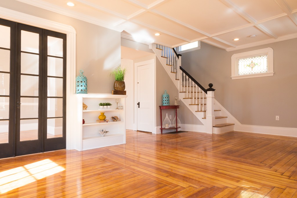 90 Walker Road Swampscott, MA 01907 - Photo 5 of 22