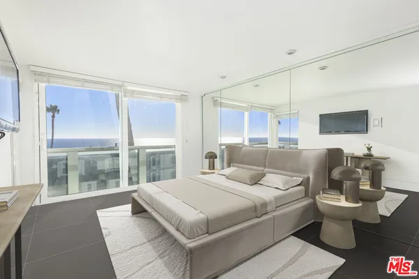 $5,000 | 11958 Oceanaire Lane, Malibu, CA 90265