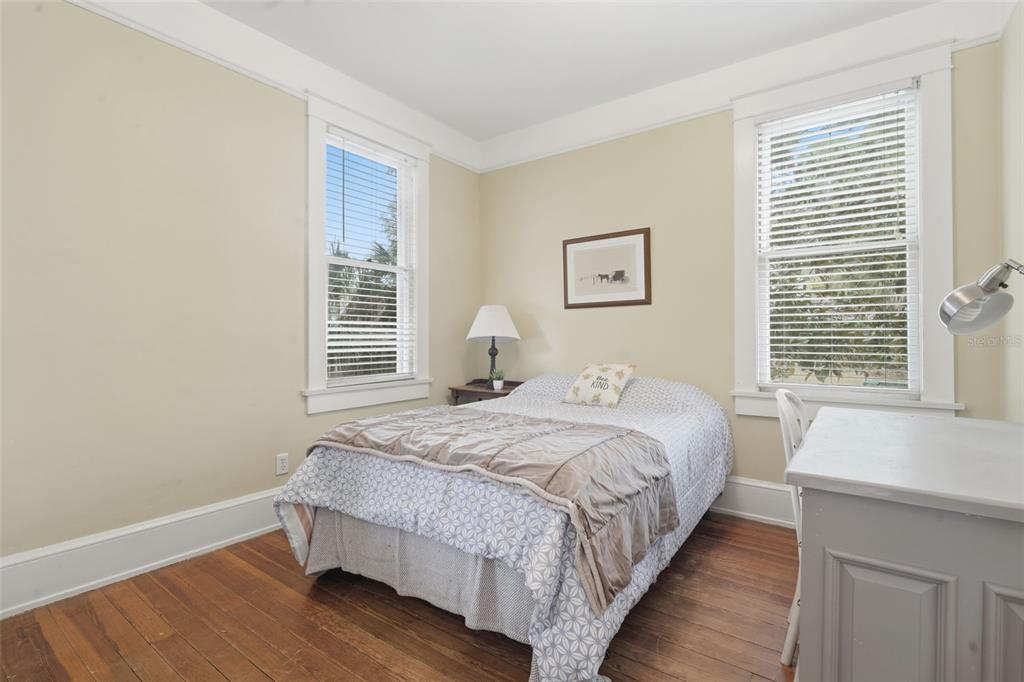 318 Colonial Court DeLand, FL 32720 - Photo 13 of 41