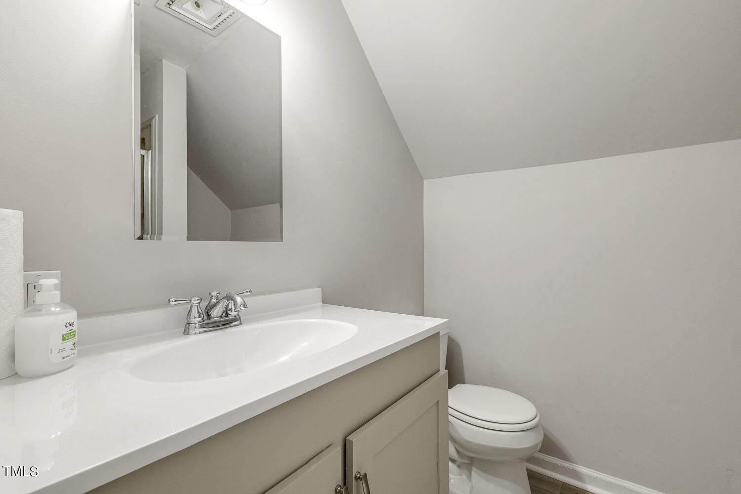 902 Buckhorn Road Garner, NC 27529 - Photo 26 of 38 026