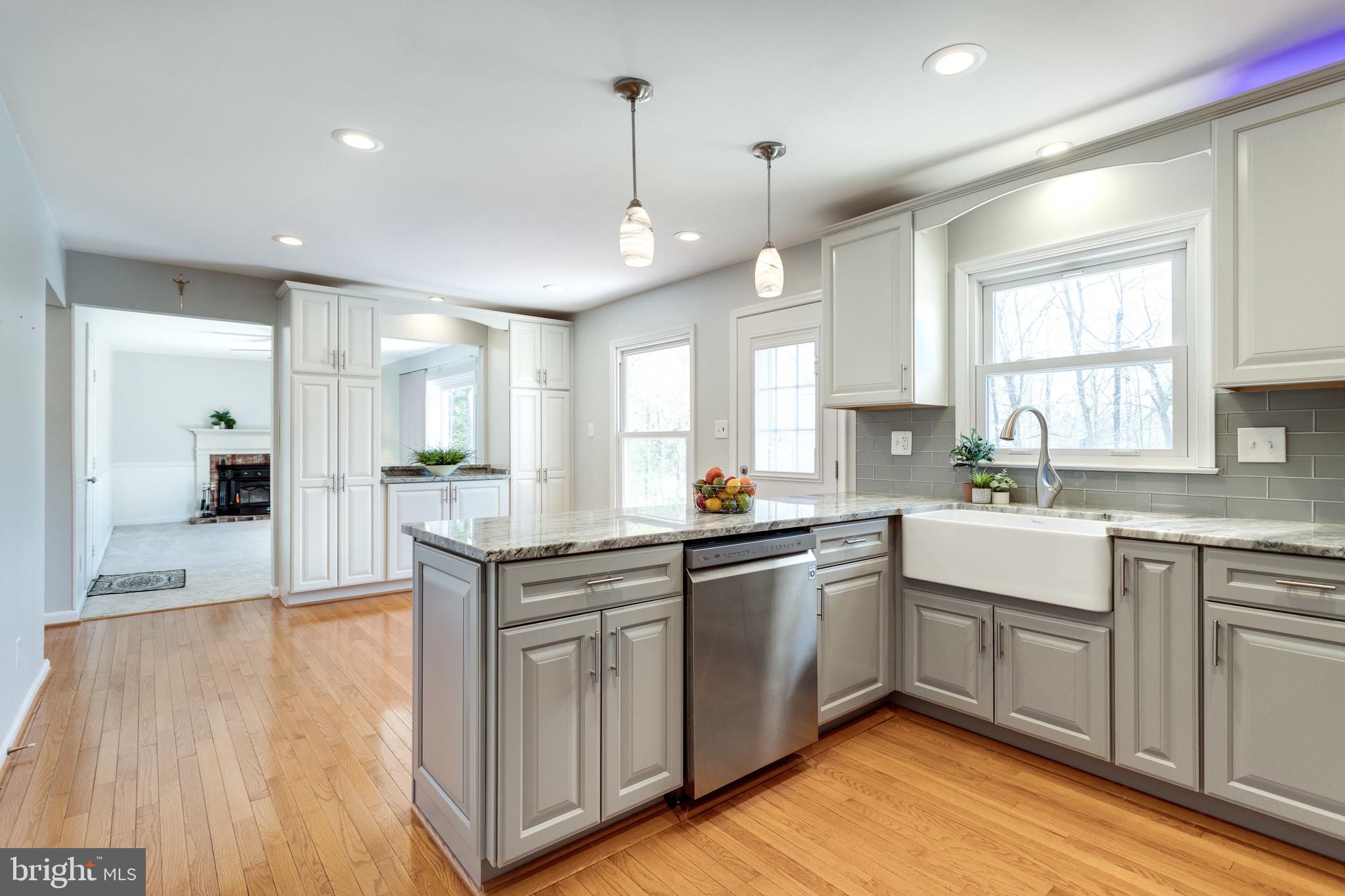 9107 Rookings Court Springfield, VA 22153 - Photo 12 of 86 Remodeled Kitchen w/EZ Access to Family Room
