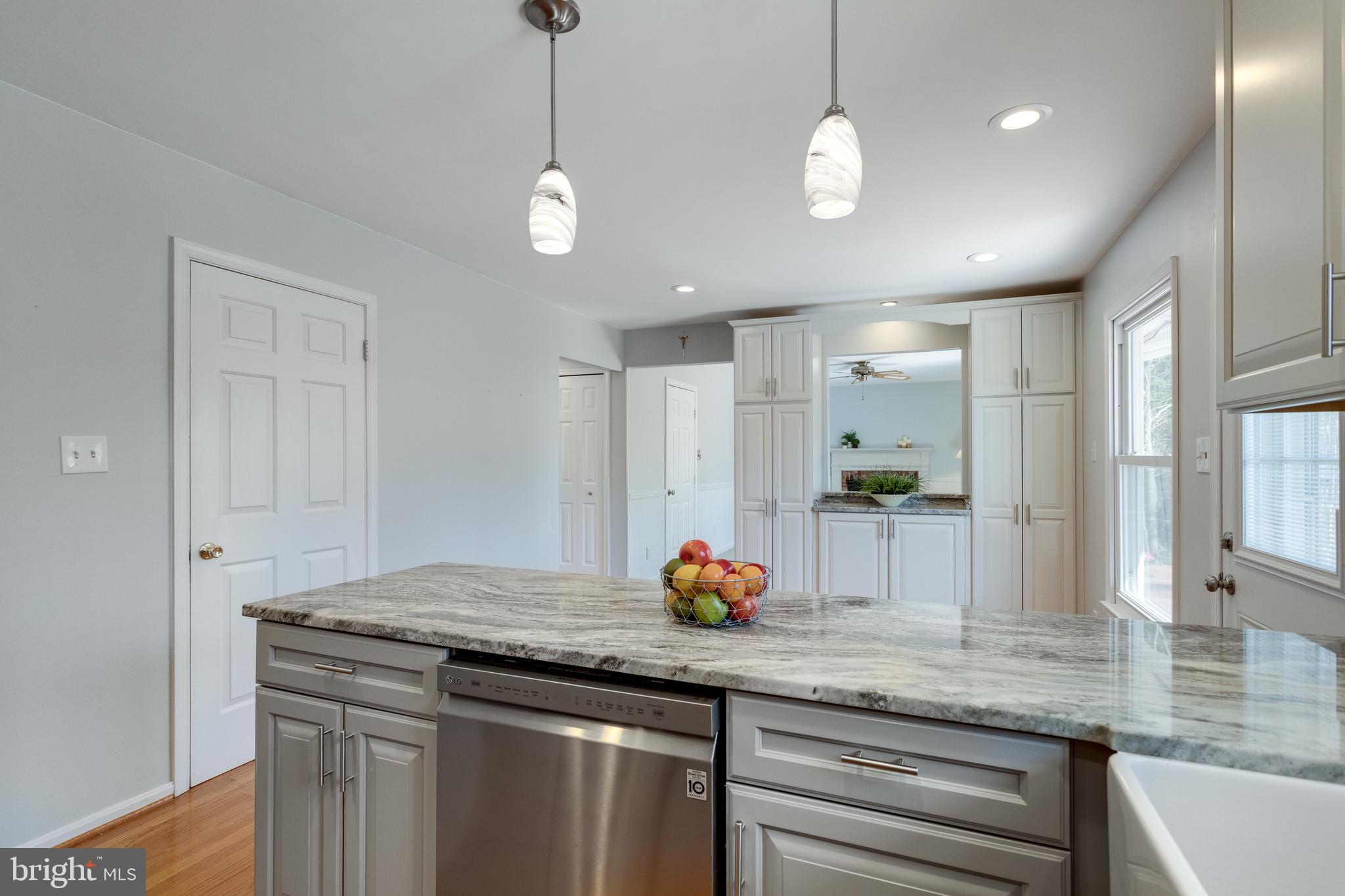 9107 Rookings Court Springfield, VA 22153 - Photo 15 of 86 Remodeled Kitchen