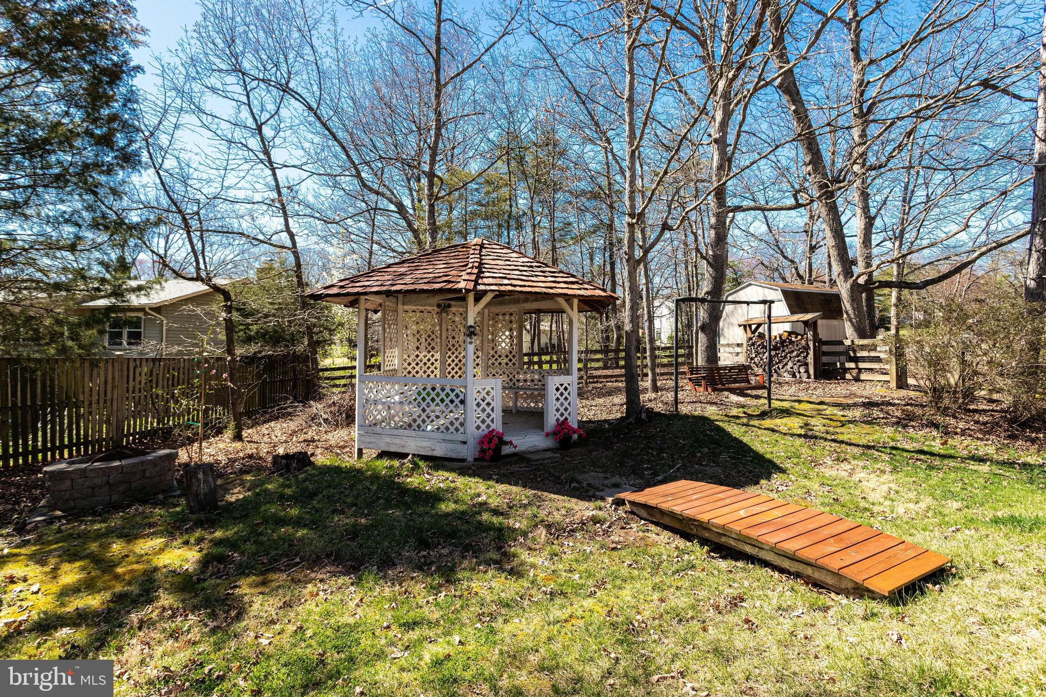 9107 Rookings Court Springfield, VA 22153 - Photo 57 of 86 Gazebo
