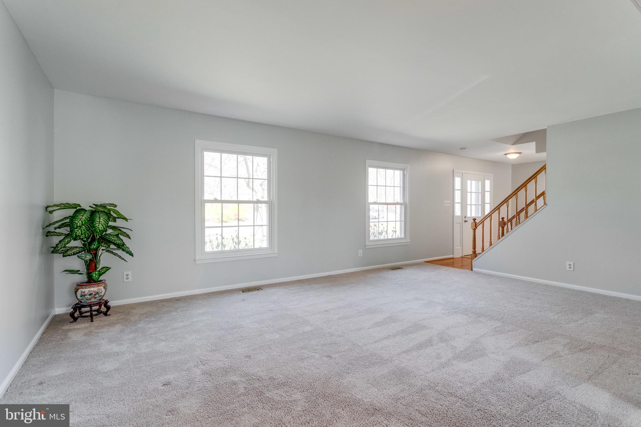 9107 Rookings Court Springfield, VA 22153 - Photo 9 of 86 Light-filled Living Room