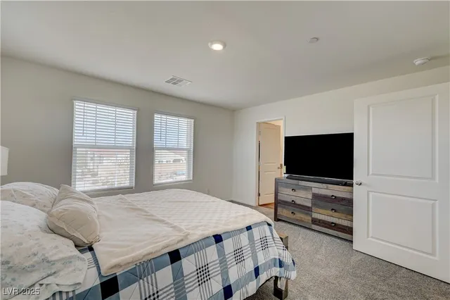 $1,950 | 360 Summer Sparrow Avenue, Unit 360, Henderson, NV 89011