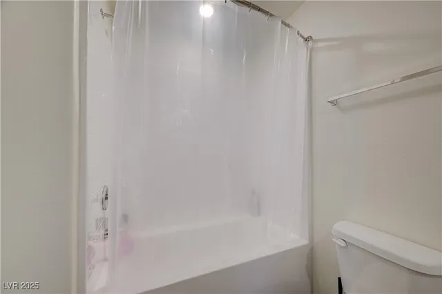 $1,950 | 360 Summer Sparrow Avenue, Unit 360, Henderson, NV 89011