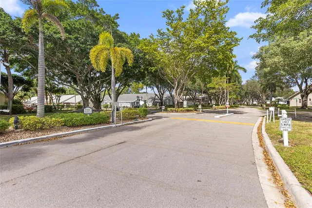 $334,900 | 10971 Lake Front Place, Unit 10971, Boca Raton, FL 33498