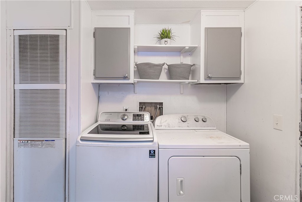 201 Rd Runner Lane Fountain Valley, CA 92708 - Photo 7 of 19