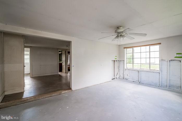 13807 Dry Run Road Clear Spring, MD 21722 - Photo 12 of 20 Interior (General)