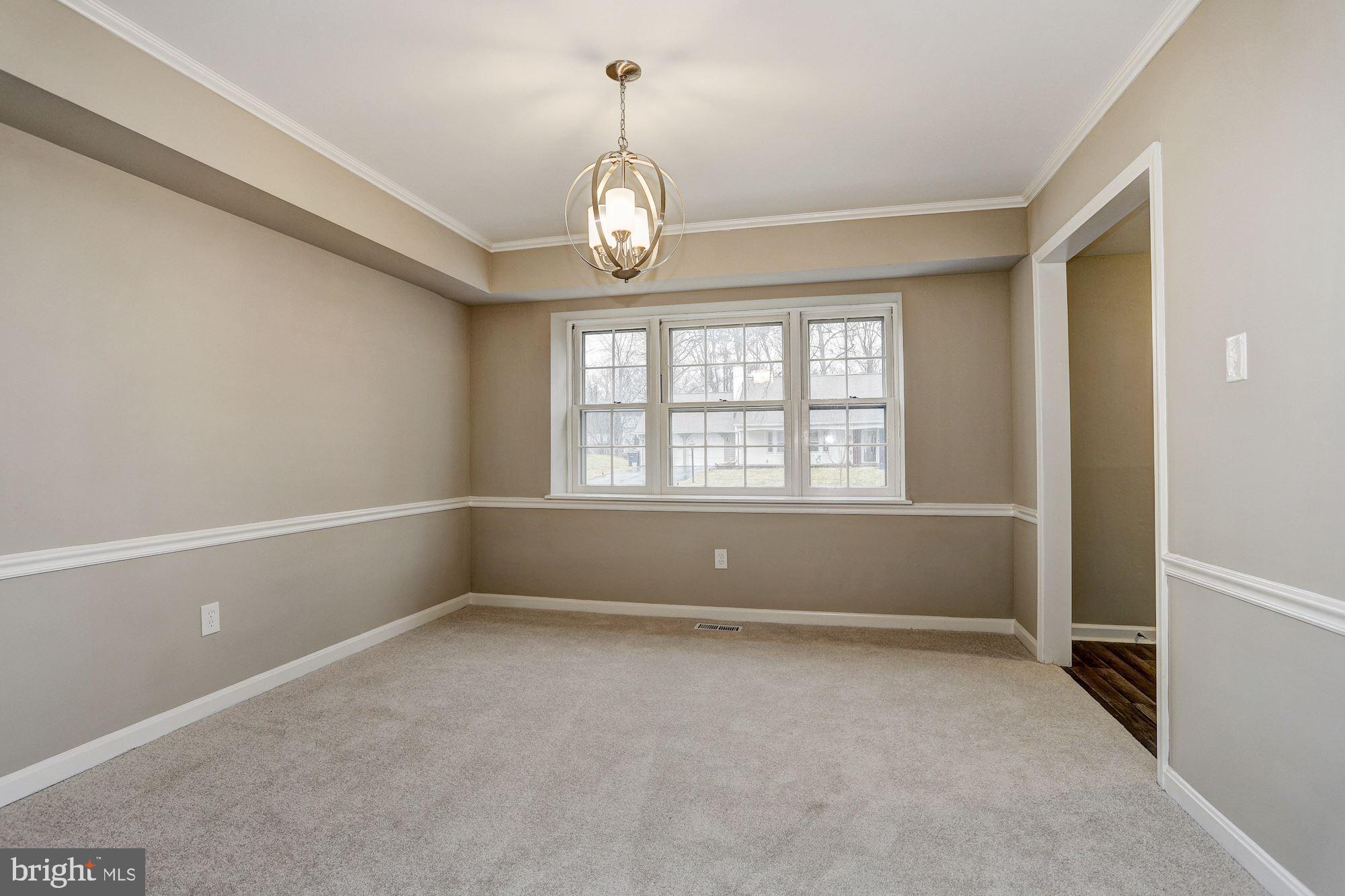 8800 Oxwell Lane Laurel, MD 20708 - Photo 8 of 25 Gallery Image 8