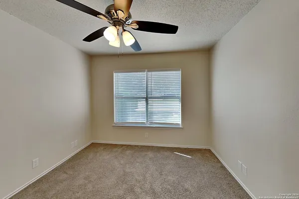 $1,900 | 9603 Silver Crown, San Antonio, TX 78254