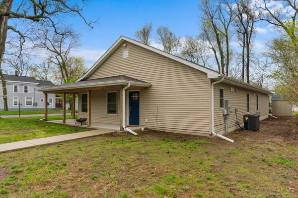 $439,900 | 91 Union Street, Hillsdale, MI 49242