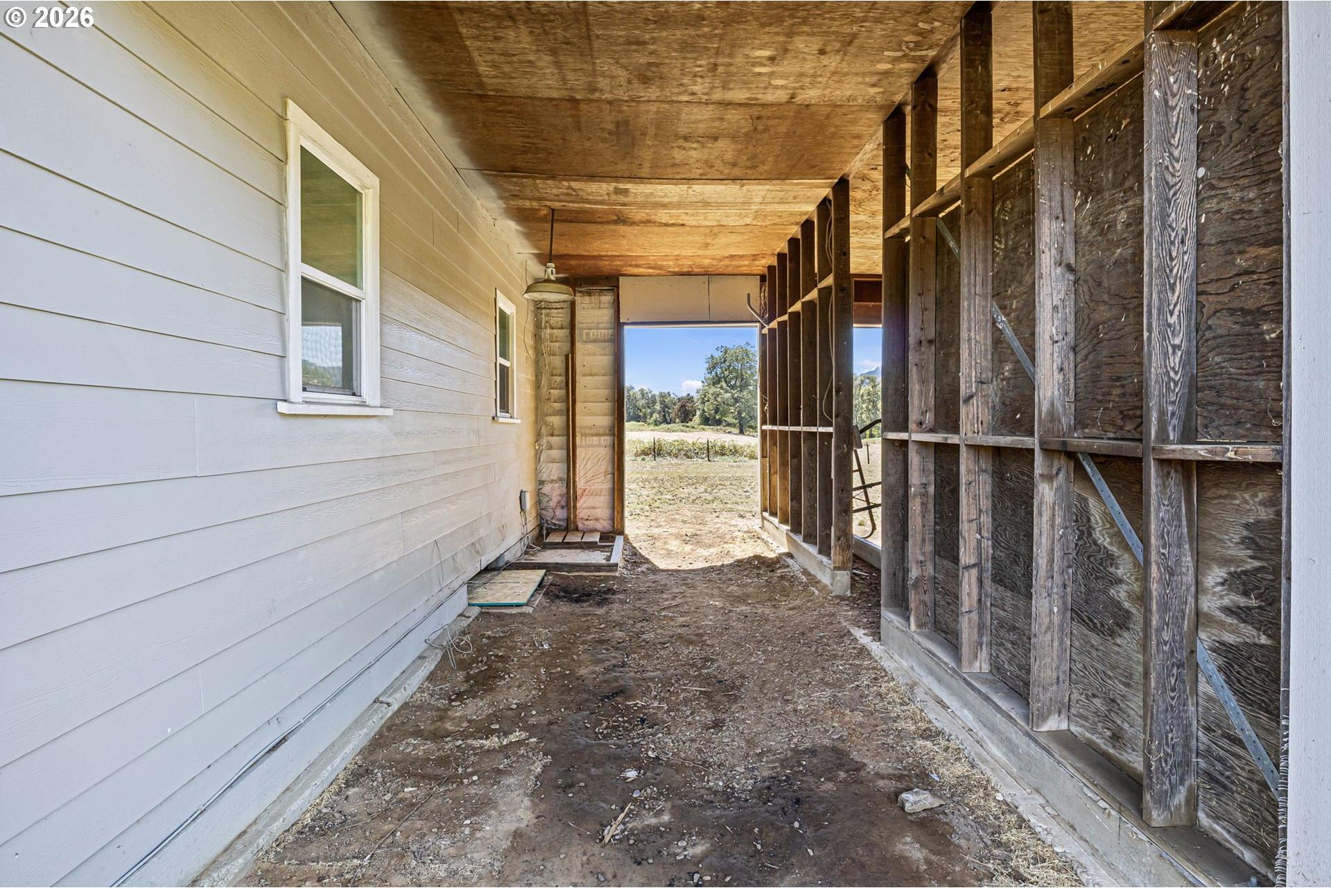 2206 Hubbard Creek Road Umpqua, OR 97486 - Photo 37 of 43 Gallery Image 37