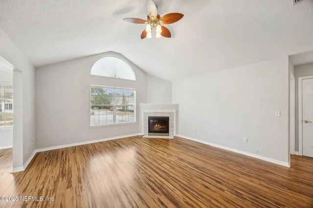 $325,000 | 4362 Edgewater Crossing Drive, Unit 214, Jacksonville, FL 32257