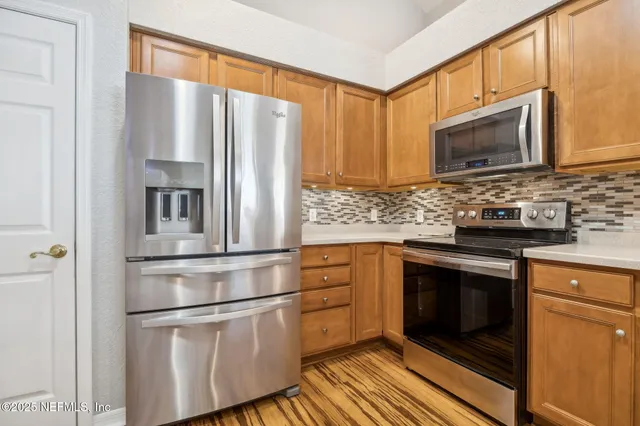 $325,000 | 4362 Edgewater Crossing Drive, Unit 214, Jacksonville, FL 32257