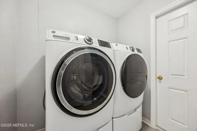 $325,000 | 4362 Edgewater Crossing Drive, Unit 214, Jacksonville, FL 32257