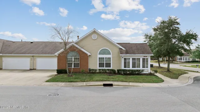 $325,000 | 4362 Edgewater Crossing Drive, Unit 214, Jacksonville, FL 32257