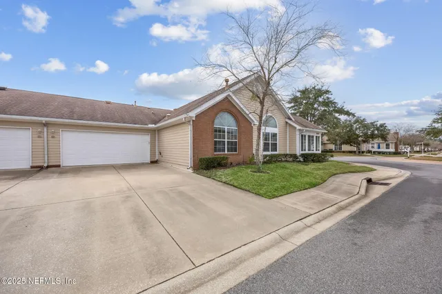 $325,000 | 4362 Edgewater Crossing Drive, Unit 214, Jacksonville, FL 32257