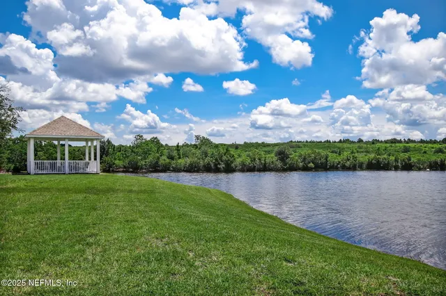 $325,000 | 4362 Edgewater Crossing Drive, Unit 214, Jacksonville, FL 32257