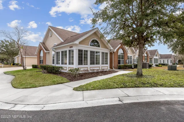 $325,000 | 4362 Edgewater Crossing Drive, Unit 214, Jacksonville, FL 32257