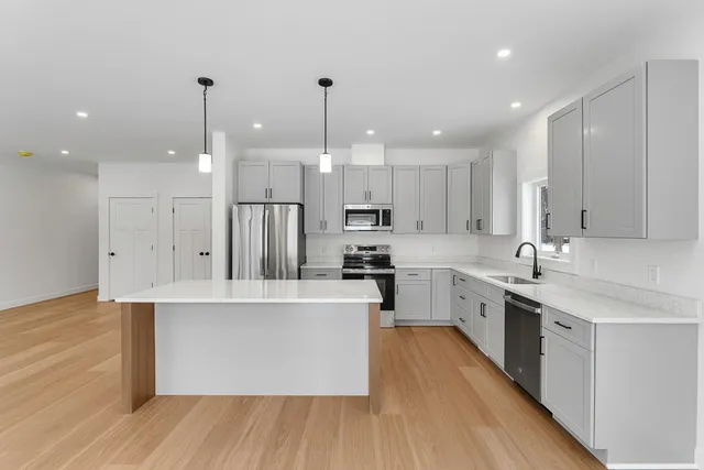 $759,000 | 647 B Church Road, Colchester, VT 05446