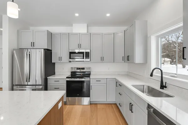 $759,000 | 647 B Church Road, Colchester, VT 05446