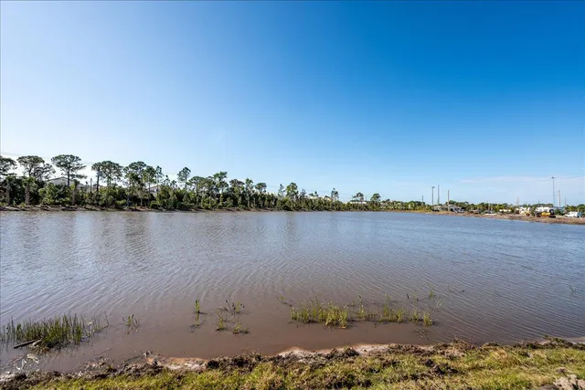 $3,375 | 3516 Northwest Solange Court, Jensen Beach, FL 34957