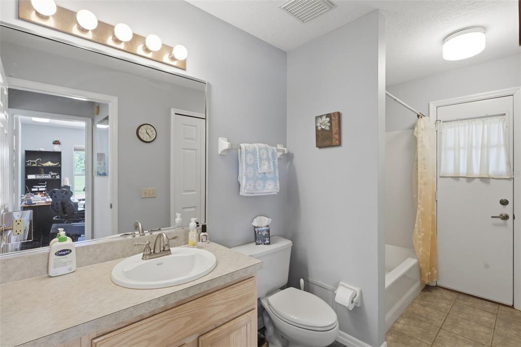 1200 North Hart Road Geneva, FL 32732 - Photo 16 of 33