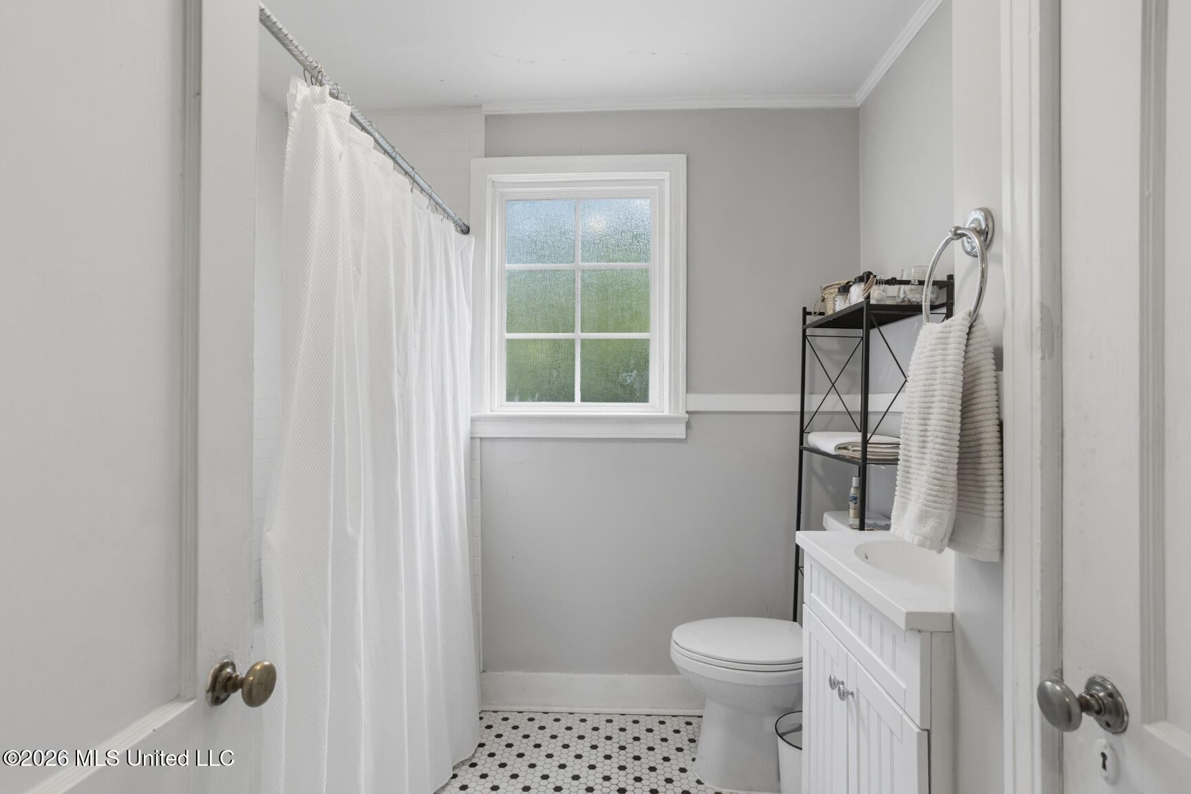 836 Brookwood Road Jackson, MS 39206 - Photo 14 of 25 836 Brookwood-13