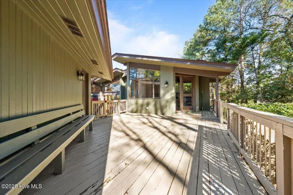 $775,000 | 1 Lake Vista Lane, Pinehurst, NC 28374